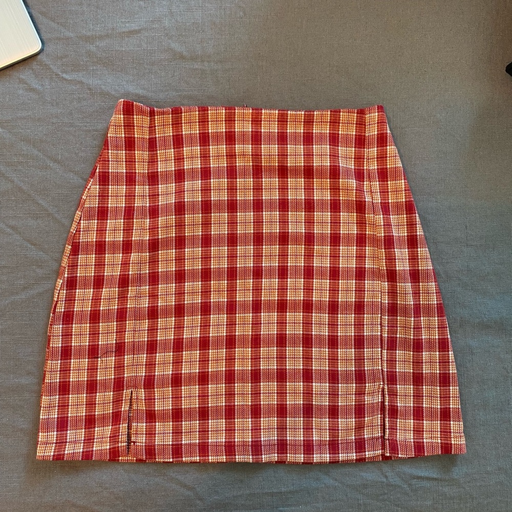 Brandy Melville skirt